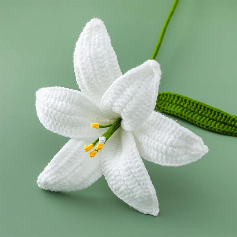 lily flower crochet Crochet Bouquet of Flowers
