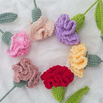 Crochet flower bouquet I made my mom for Mother's Day : r/crochet